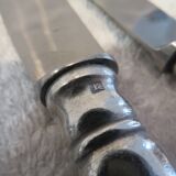 11 silver plated table knives, Ercuis goldsmith, Louis XVI roses model