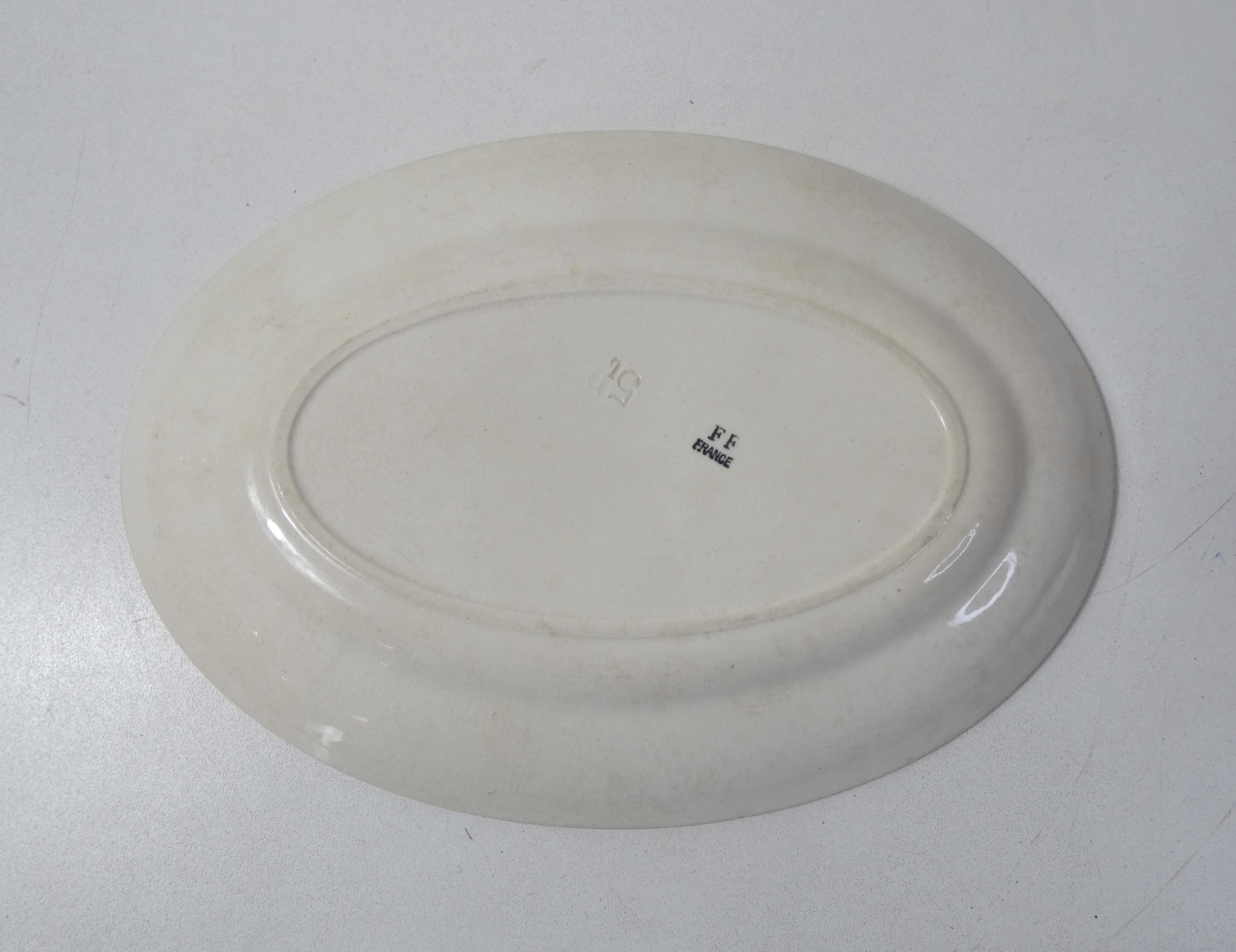 Ravier blanc en faience style creil et montereau