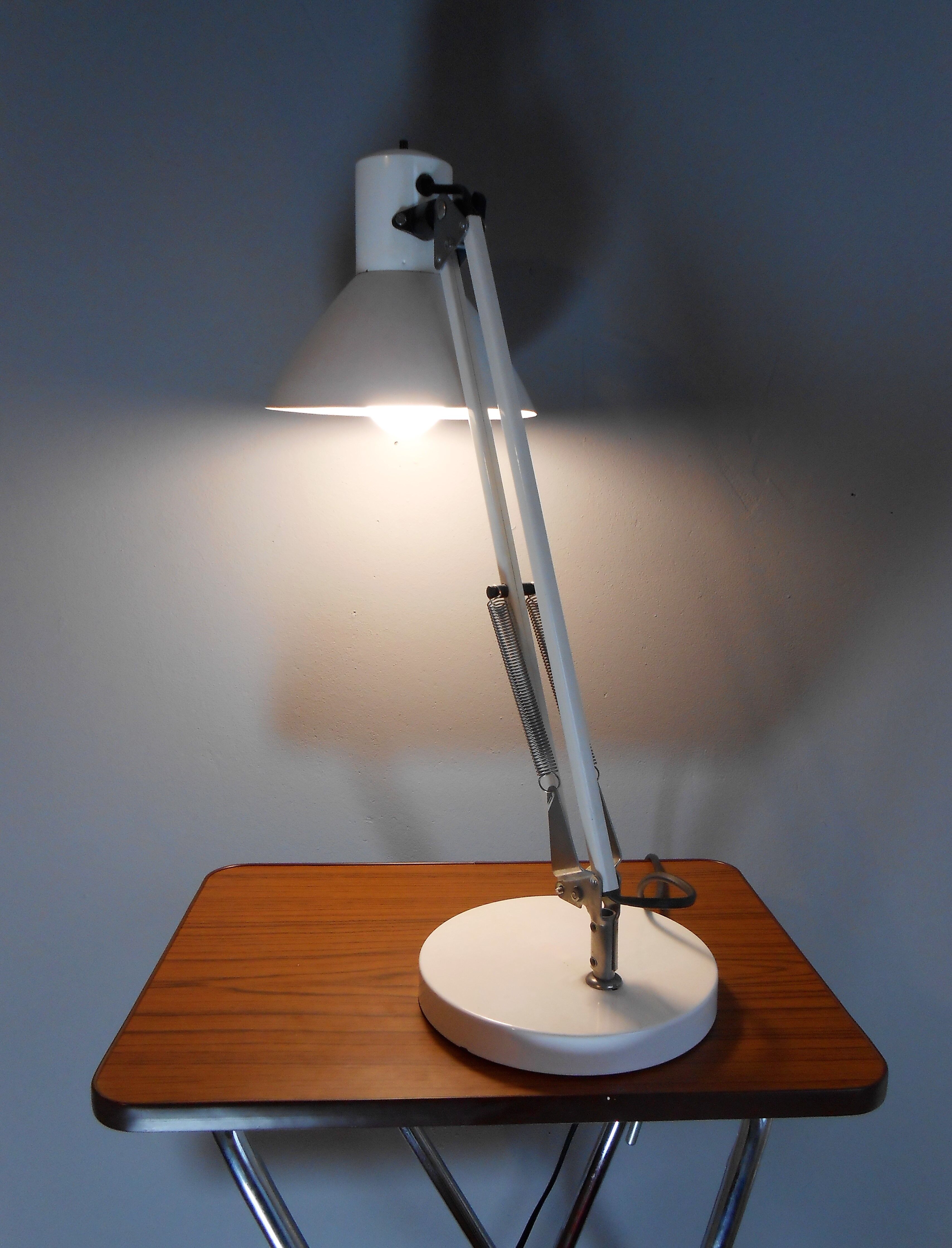 Lampe d'architecte, fabriqué en RDA