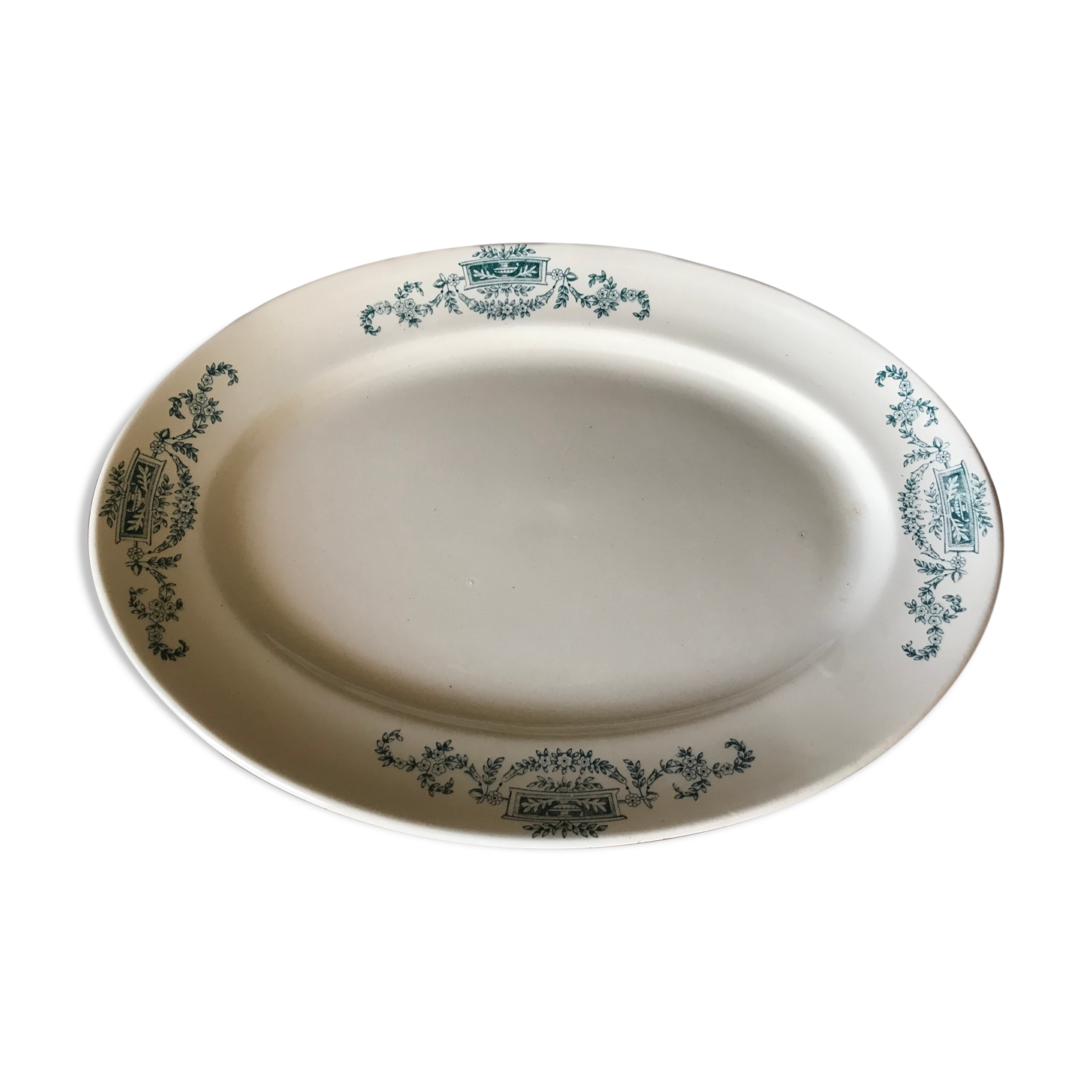 Former Longchamp iron earth dish