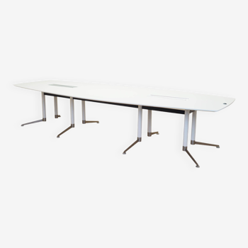 Conference table, Danish design, 2016, designer: Paul Leroy, manufacturer: Paustian