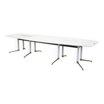 Table de conférence, design danois, 2016, designer : Paul Leroy, fabricant : Paustian