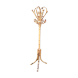 Bamboo coat holder