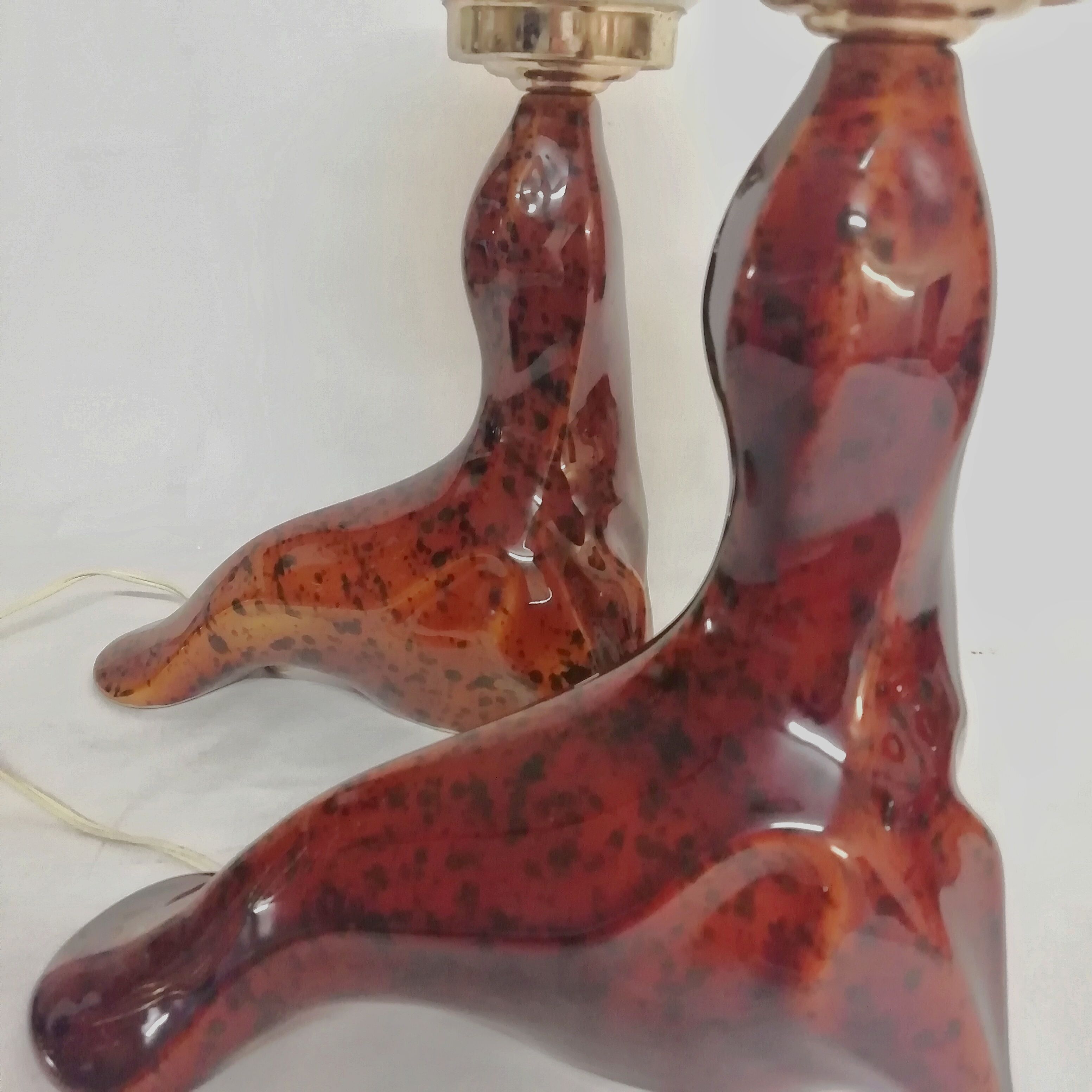 Ceramic seal lamps with white opal crystal balloon