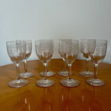 Verres à pied de bistrot vintage