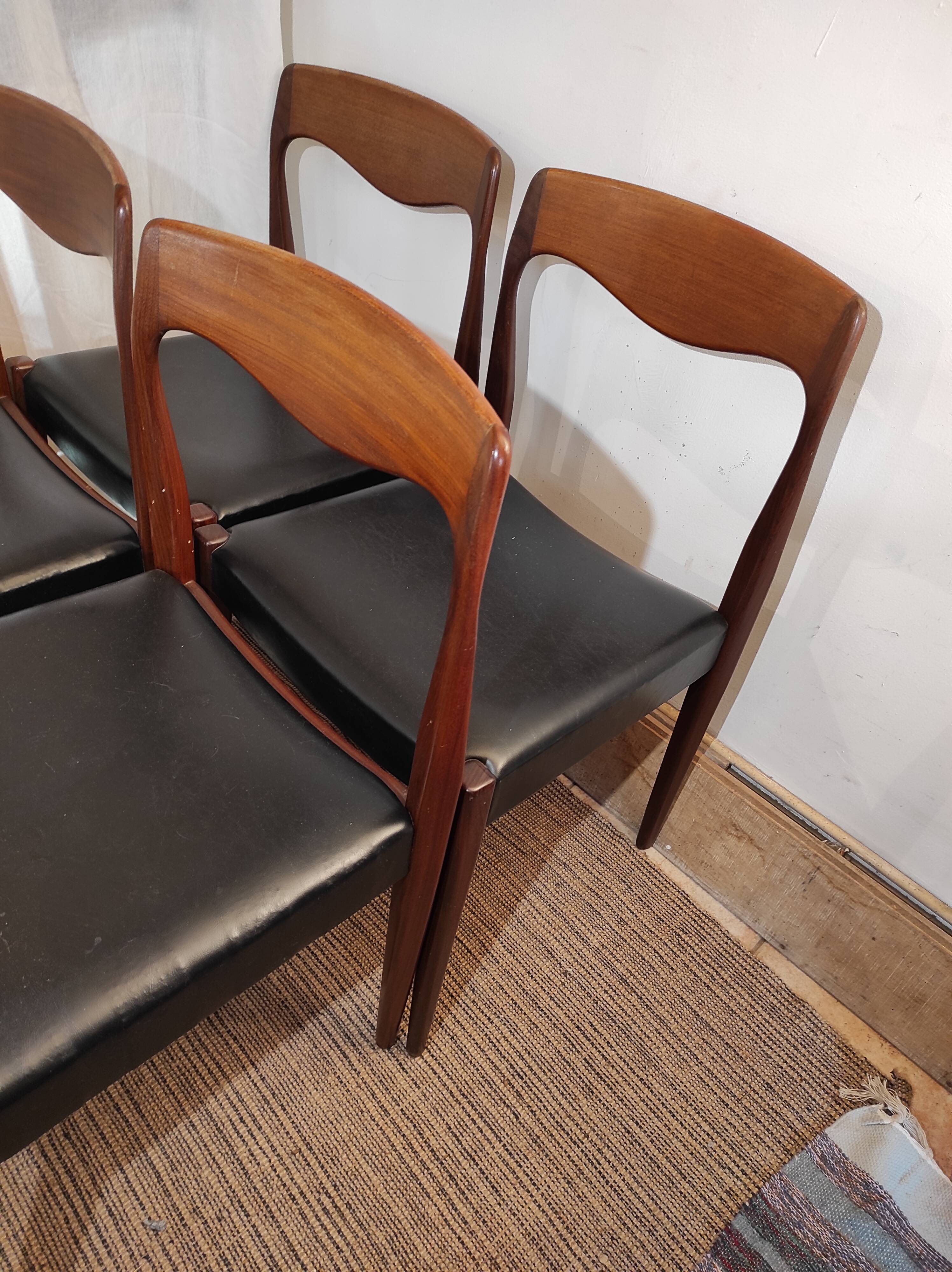 5 Scandinavian/Danish style chairs