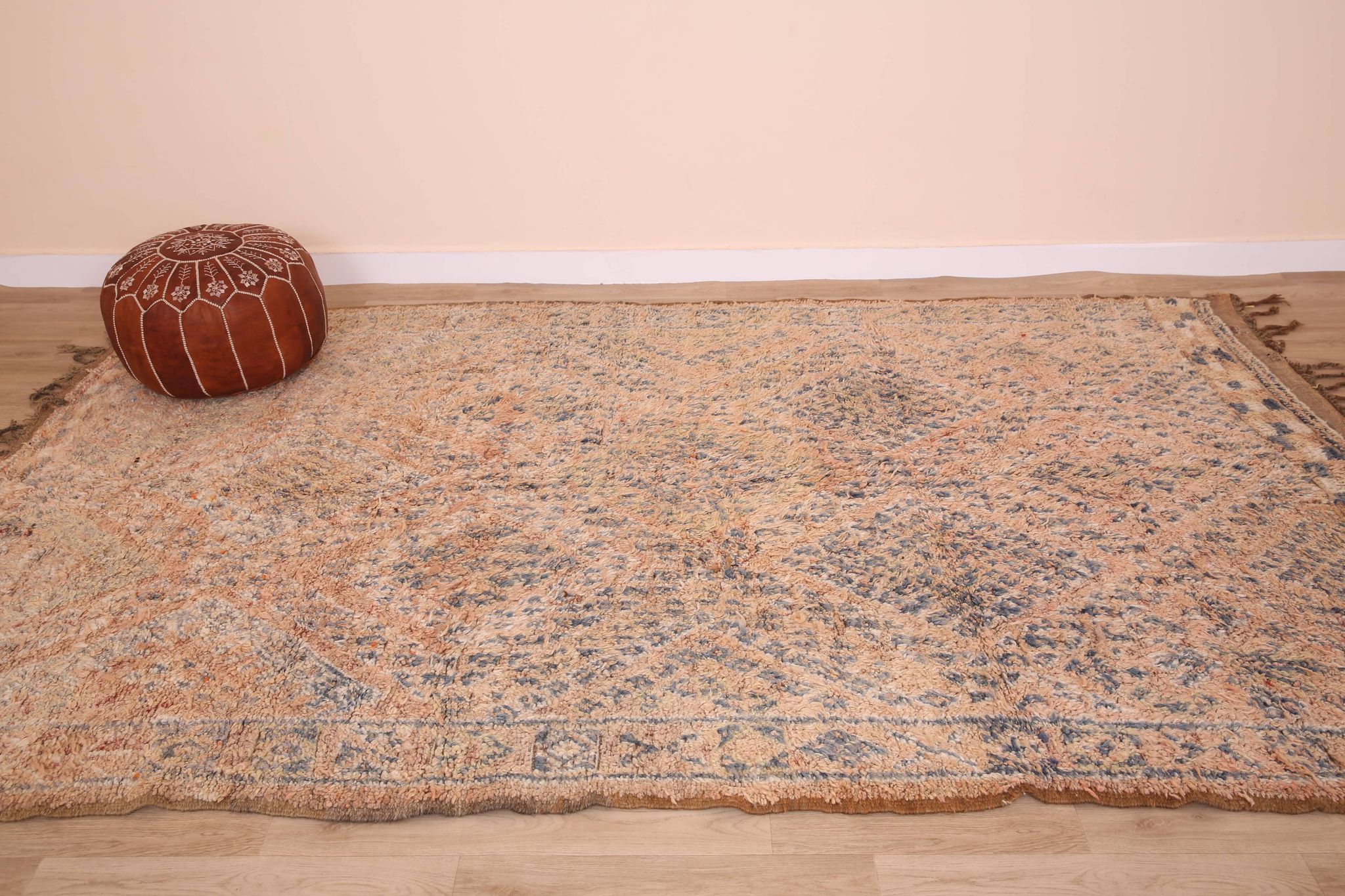 Peach Vintage Moroccan Wool Rug 188 x 317 cm , Berber Rug Handmade, Unique