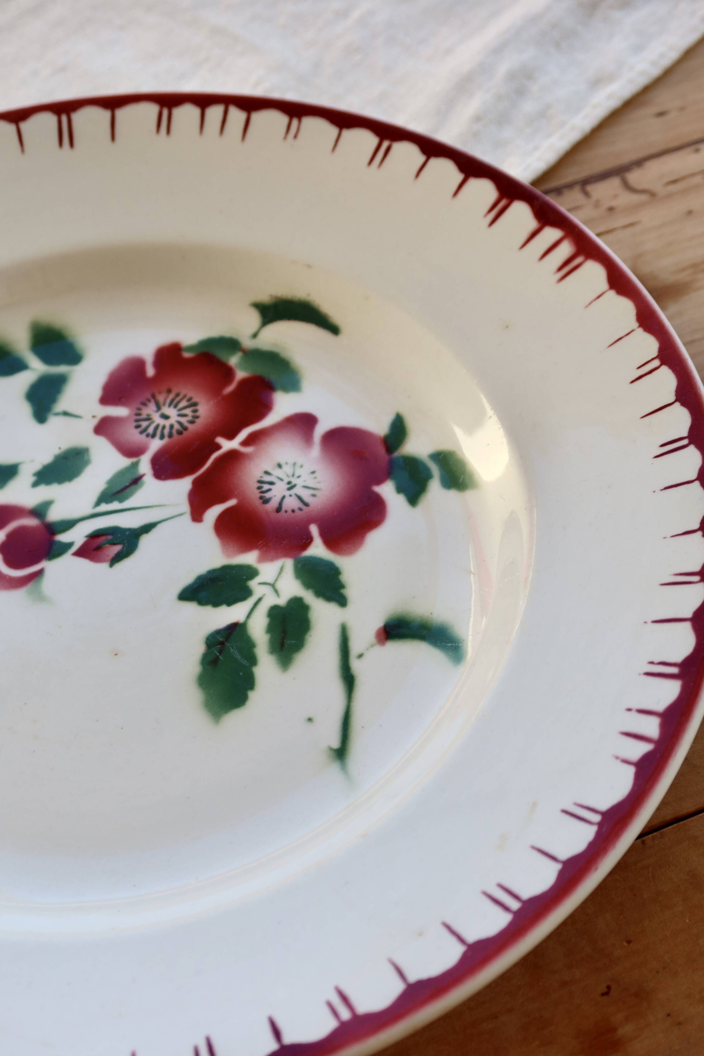 Vintage serving dish Digoin Sarreguemines model Épernay