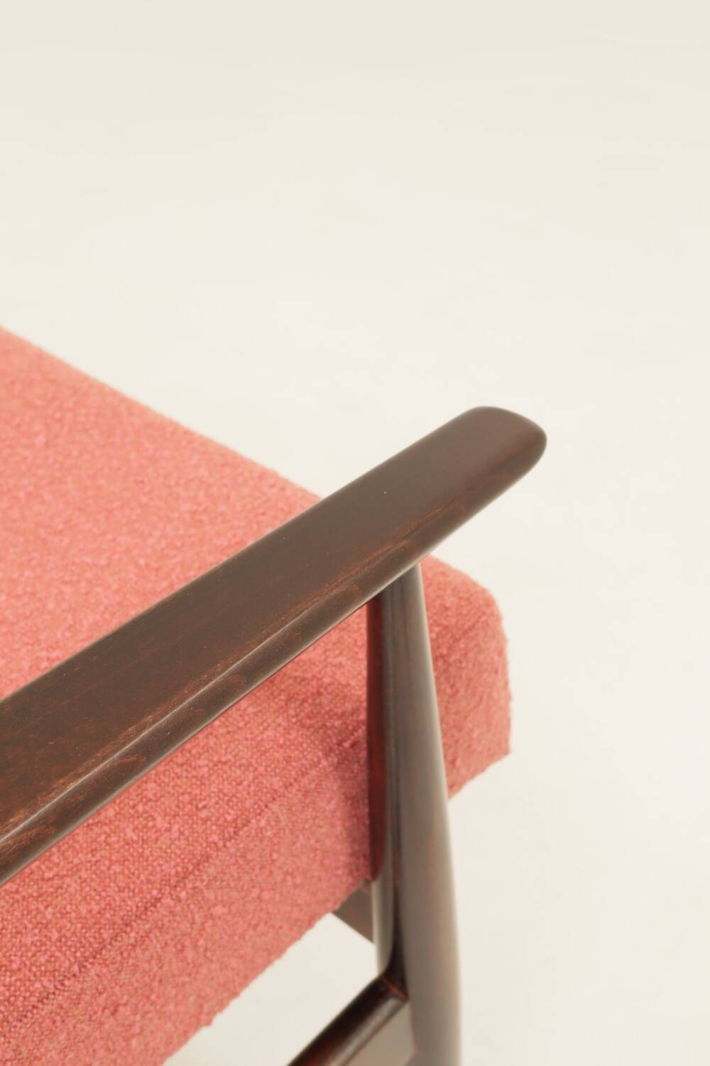 Mid-century modern armchair raspberry bouclé H. Lis