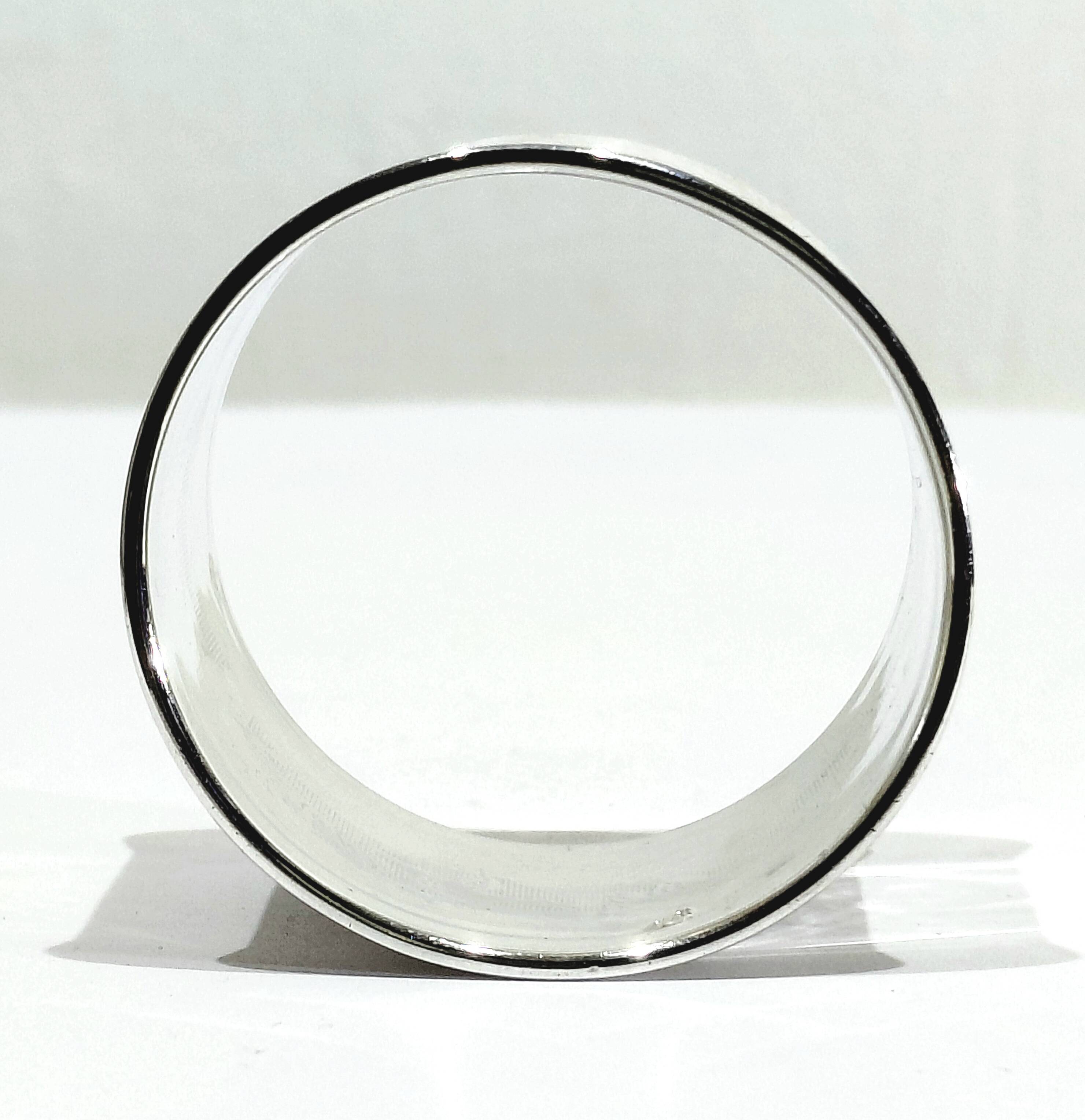 SILVER NAPKIN RING