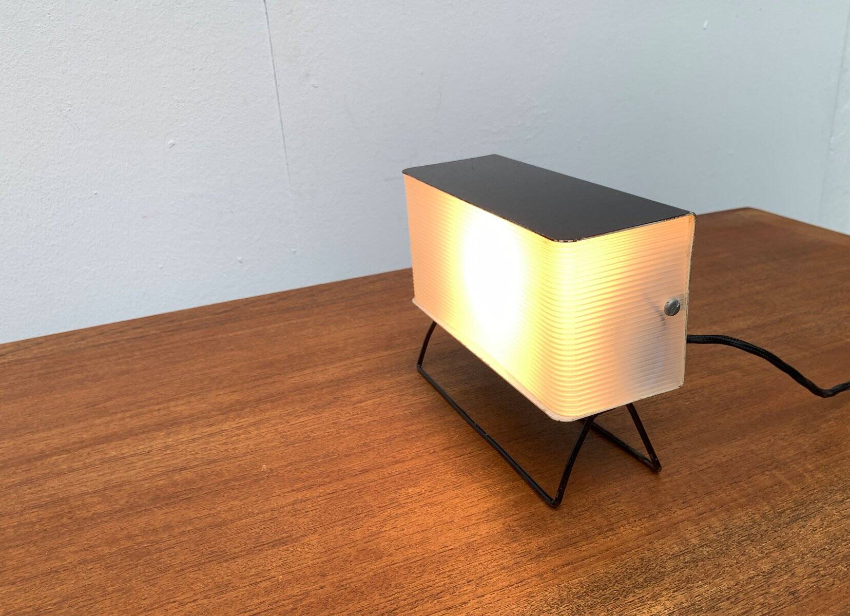 Lampe de table minimaliste tchèque des années 1960 de Pokrok.