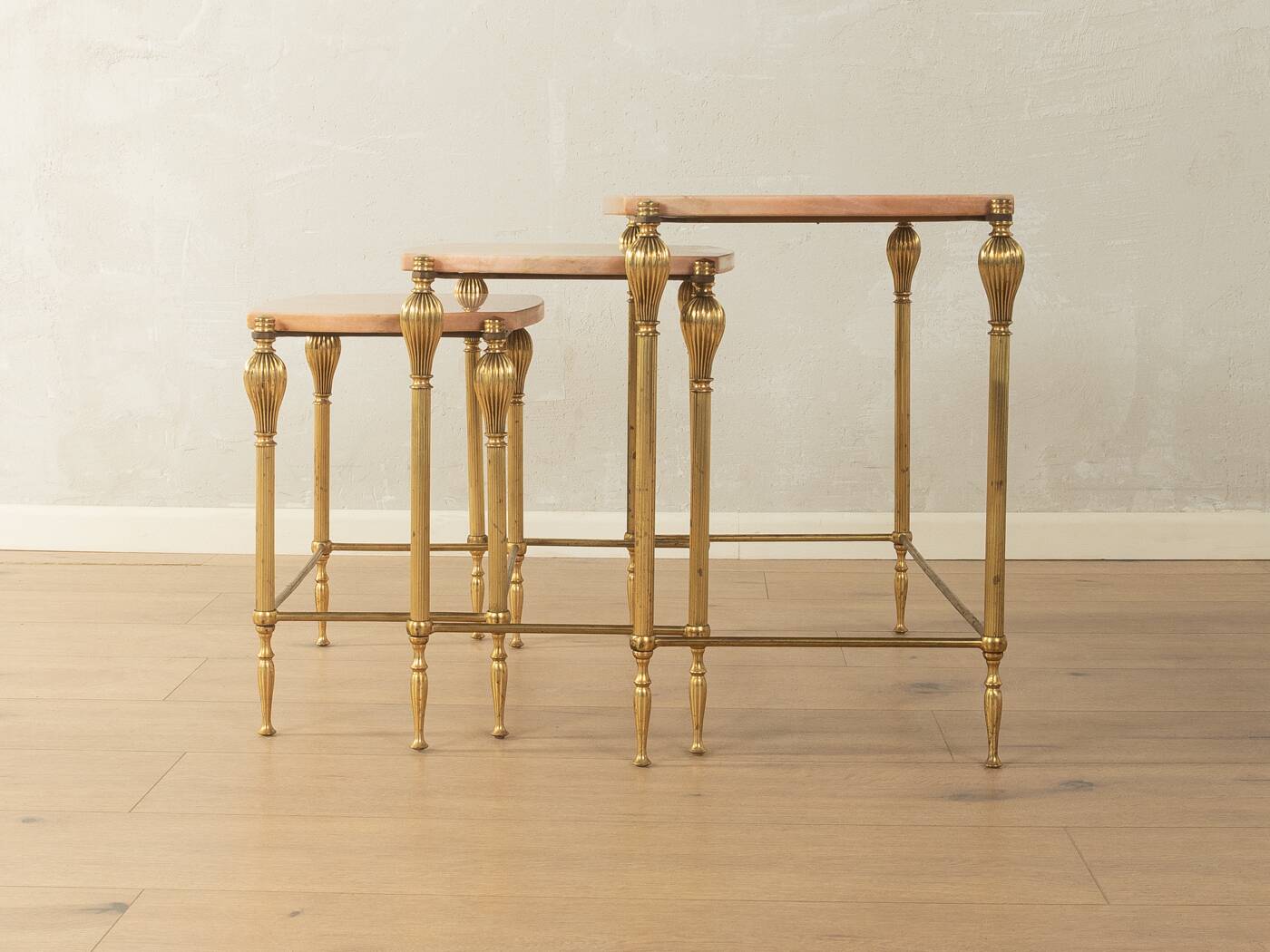 Tables gigognes style Hollywood Regency, années 1970