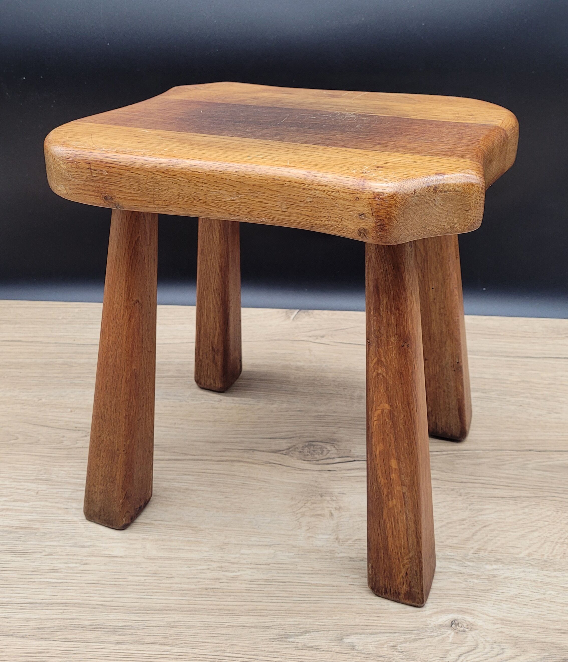 Quadripod solid wood stool