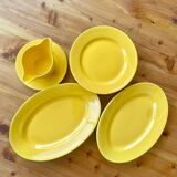 Yellow dinner set