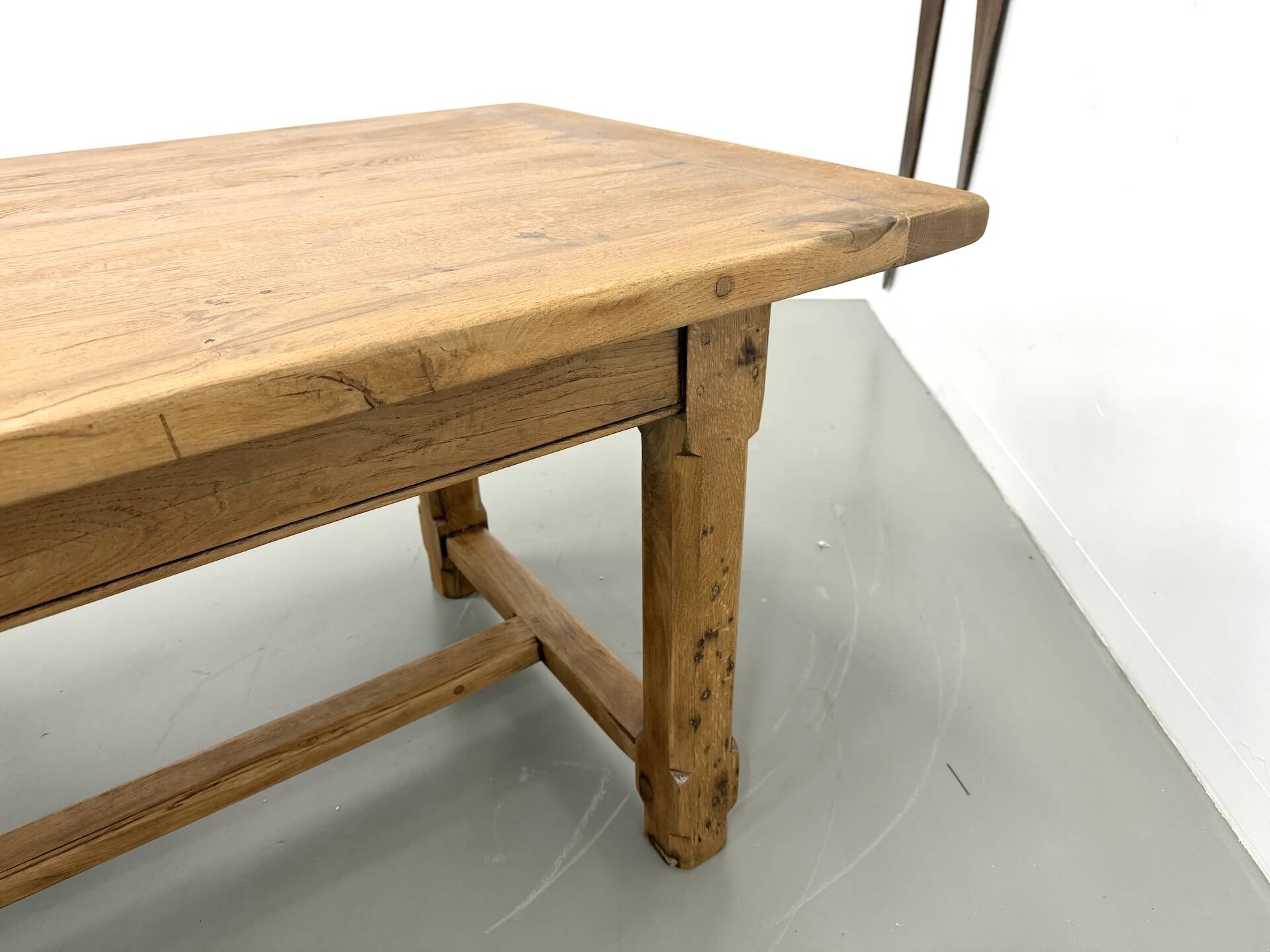 Extendable oak table, 1950s