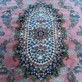 Large Persian style rug 202x300 cm