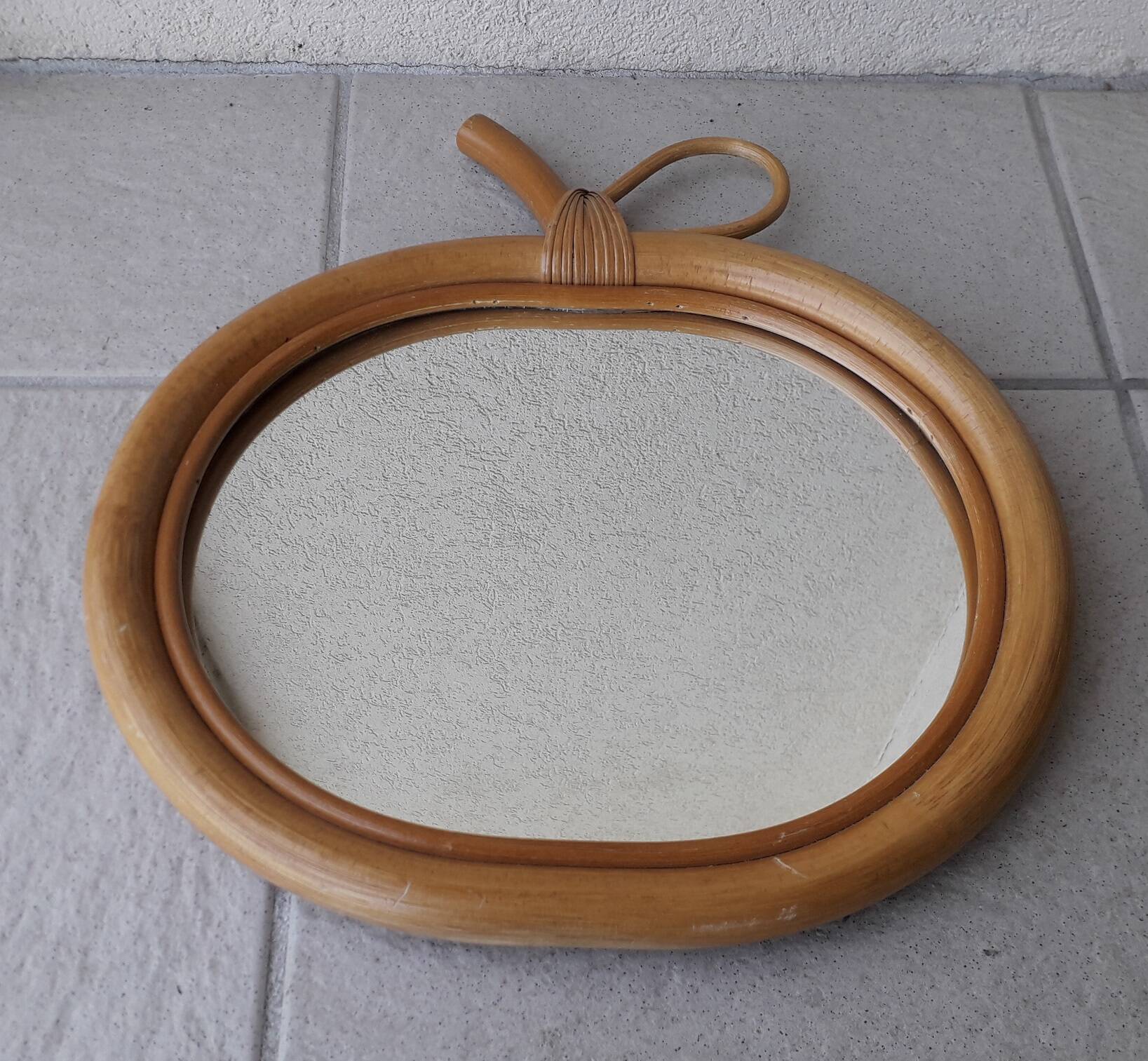 Miroir pomme en rotin