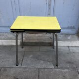 Table formica