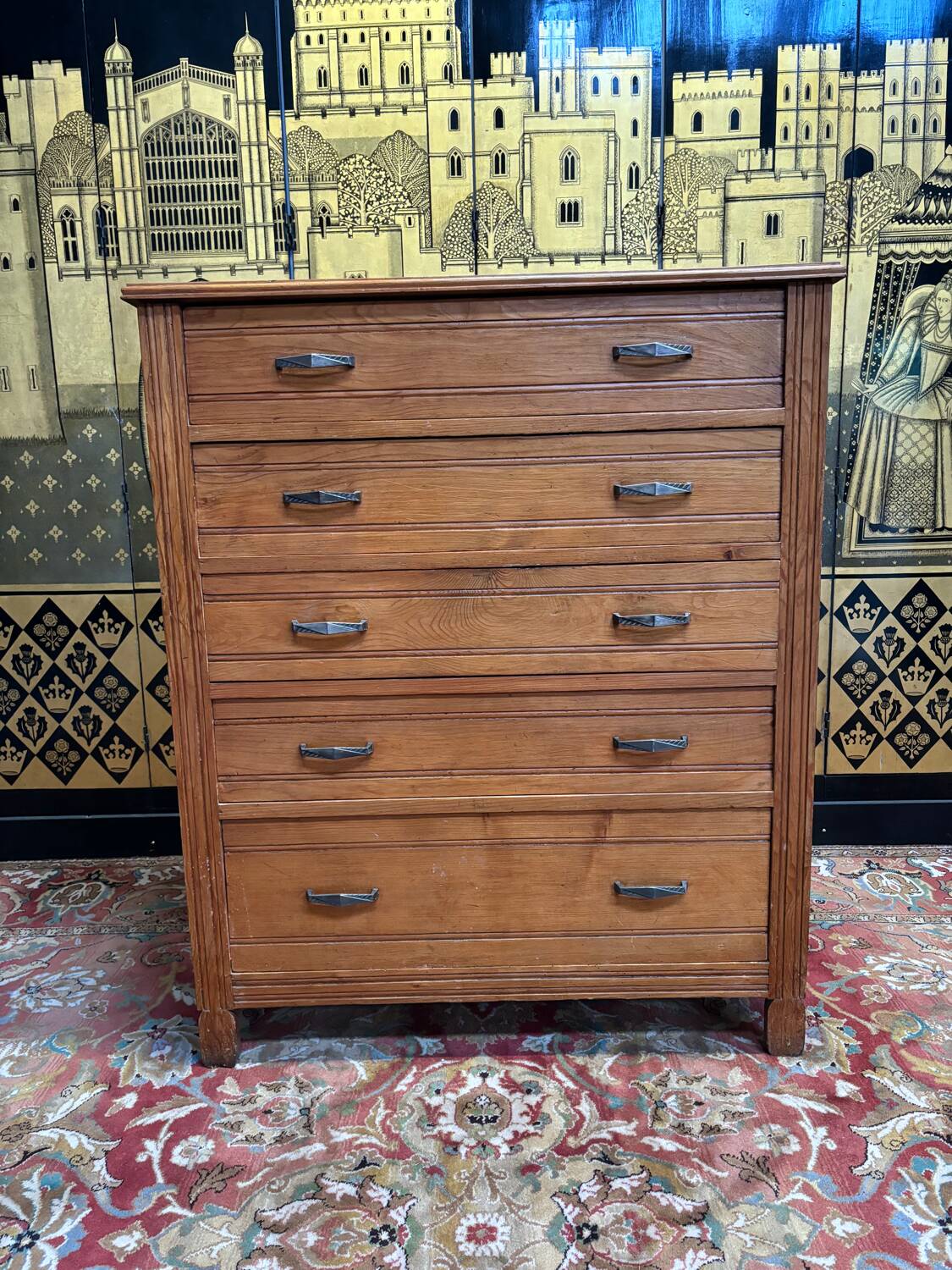 Art deco chest of drawers/chiffonier