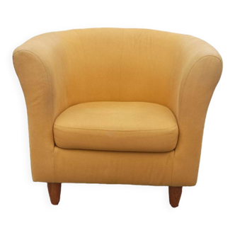 Fauteuil club jaune vintage