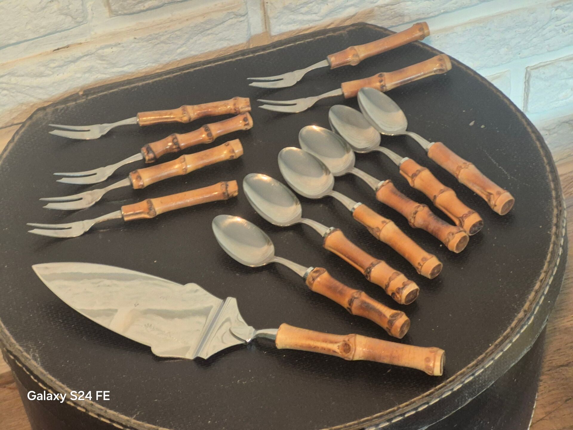 Bamboo cutlery