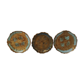 3 wooden cups engraved and painted