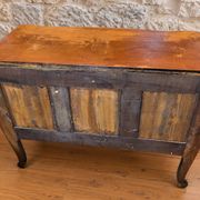 Jumping commode Louis XV Provençal solid walnut