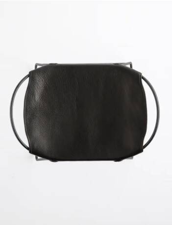 Tabouret de bar contemporain, métal argenté vieux et cuir noir