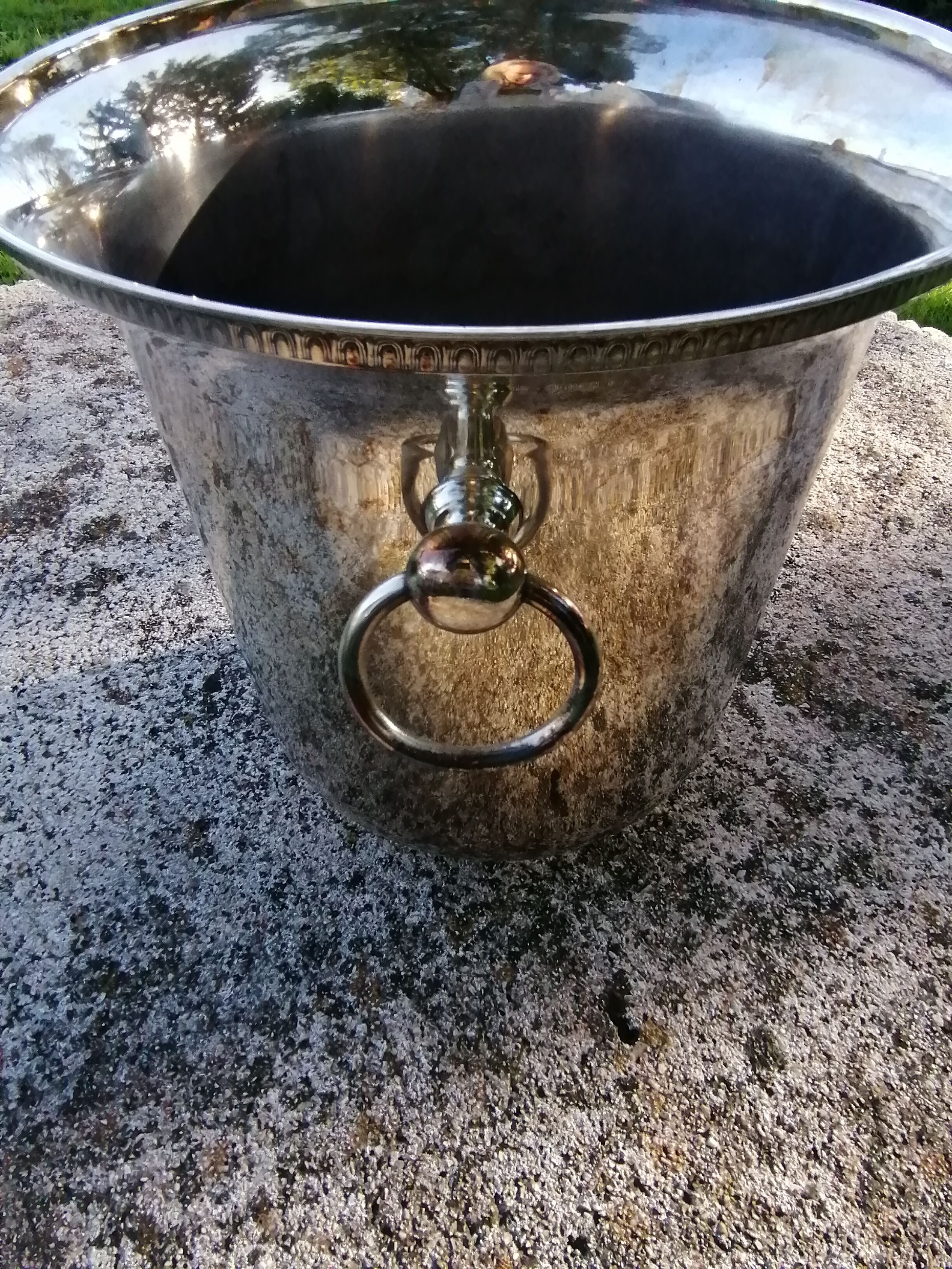 Silver metal champagne bucket
