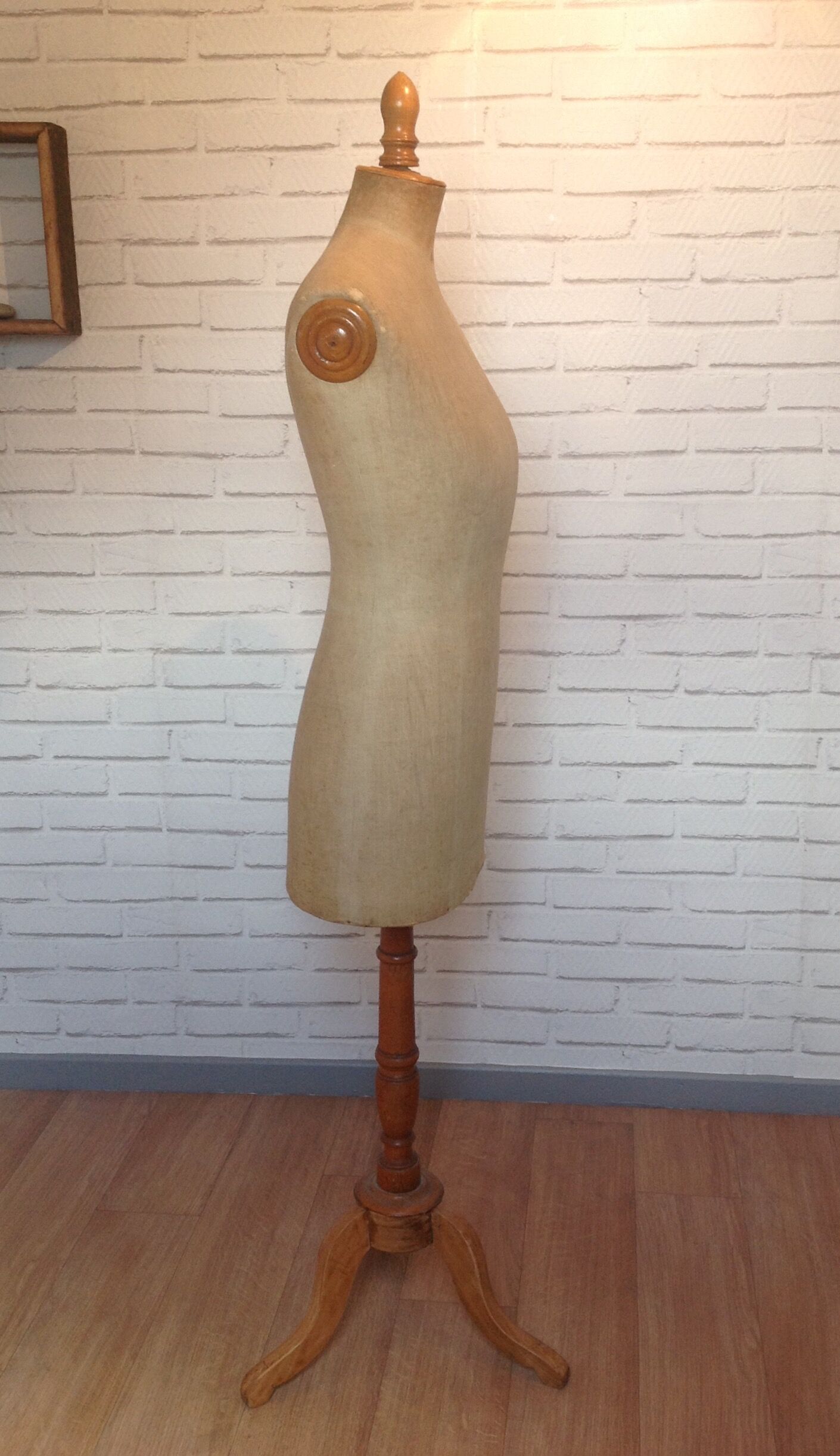 Seamstress mannequin