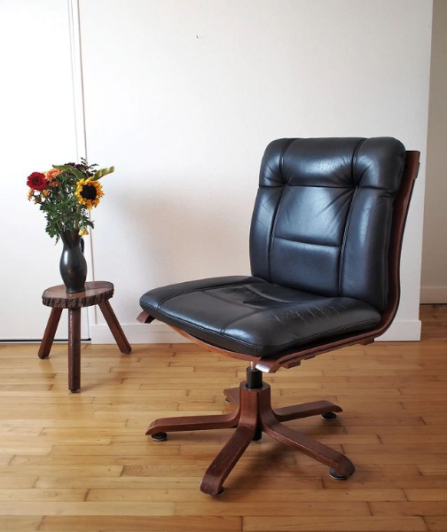 Leather office chair 1970