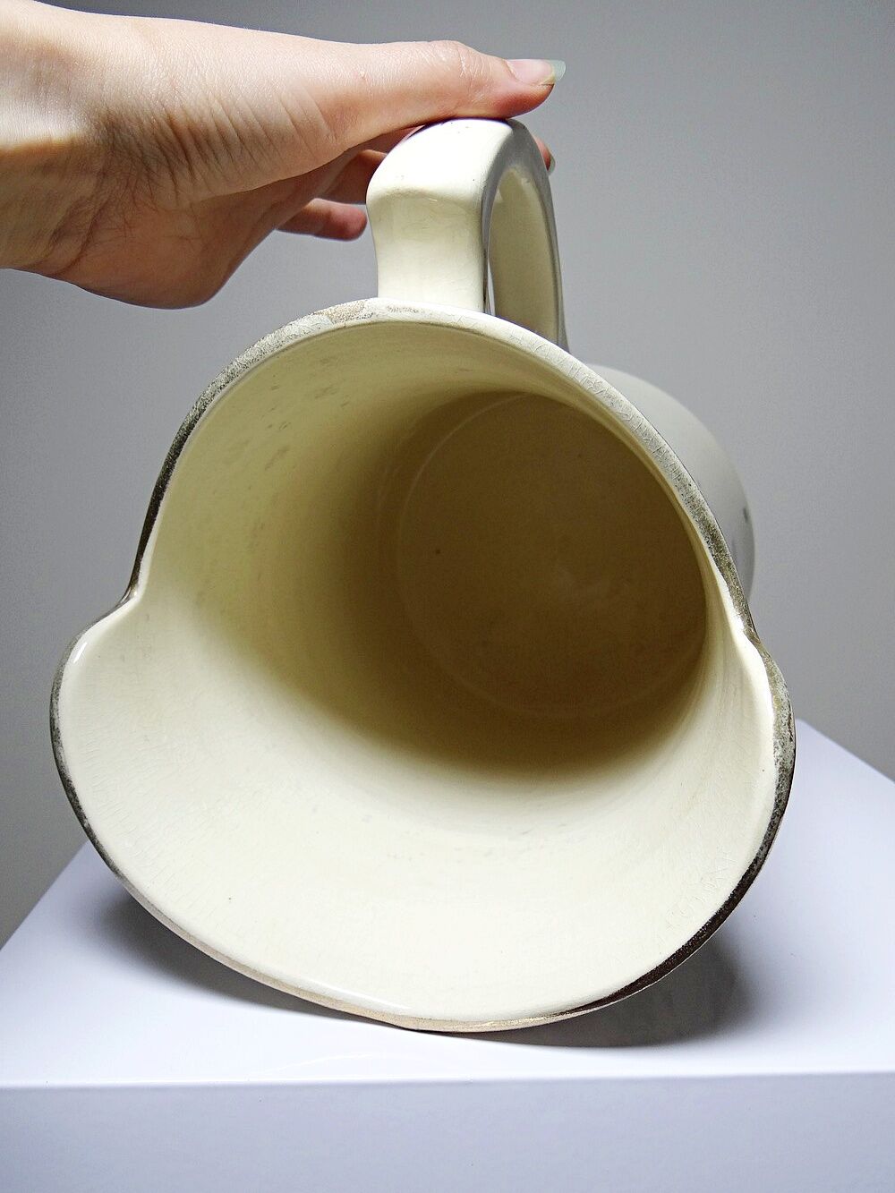 Large antique toilet bowl faience Hamage Moulin des Loups