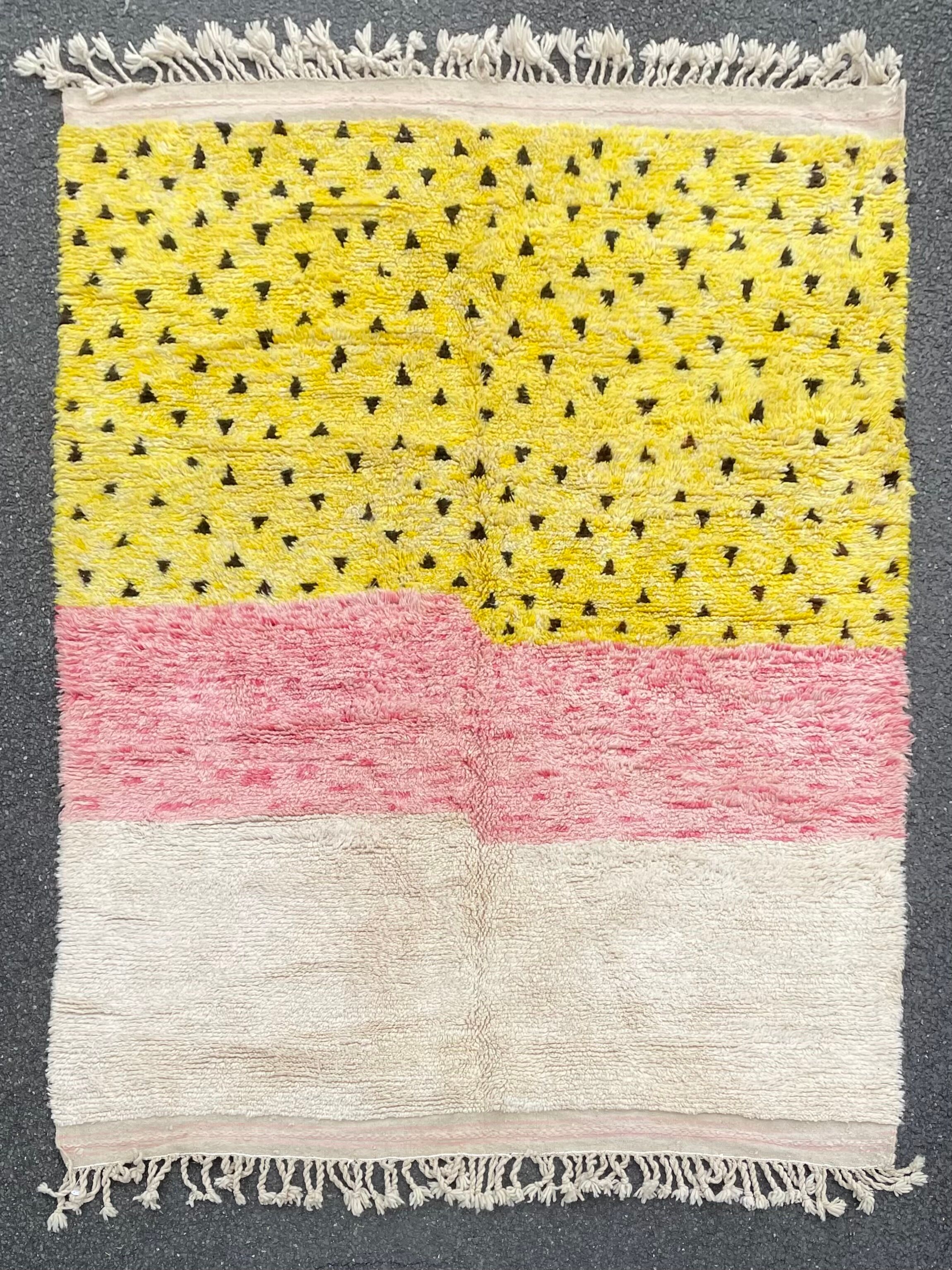 Moroccan carpet 200x290 cm