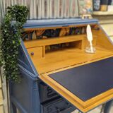 Secretary makeover