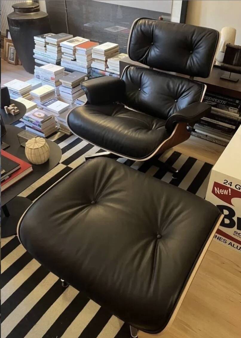 Lounge chair Charles and Ray Eames