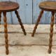Duo de tabouret tripode