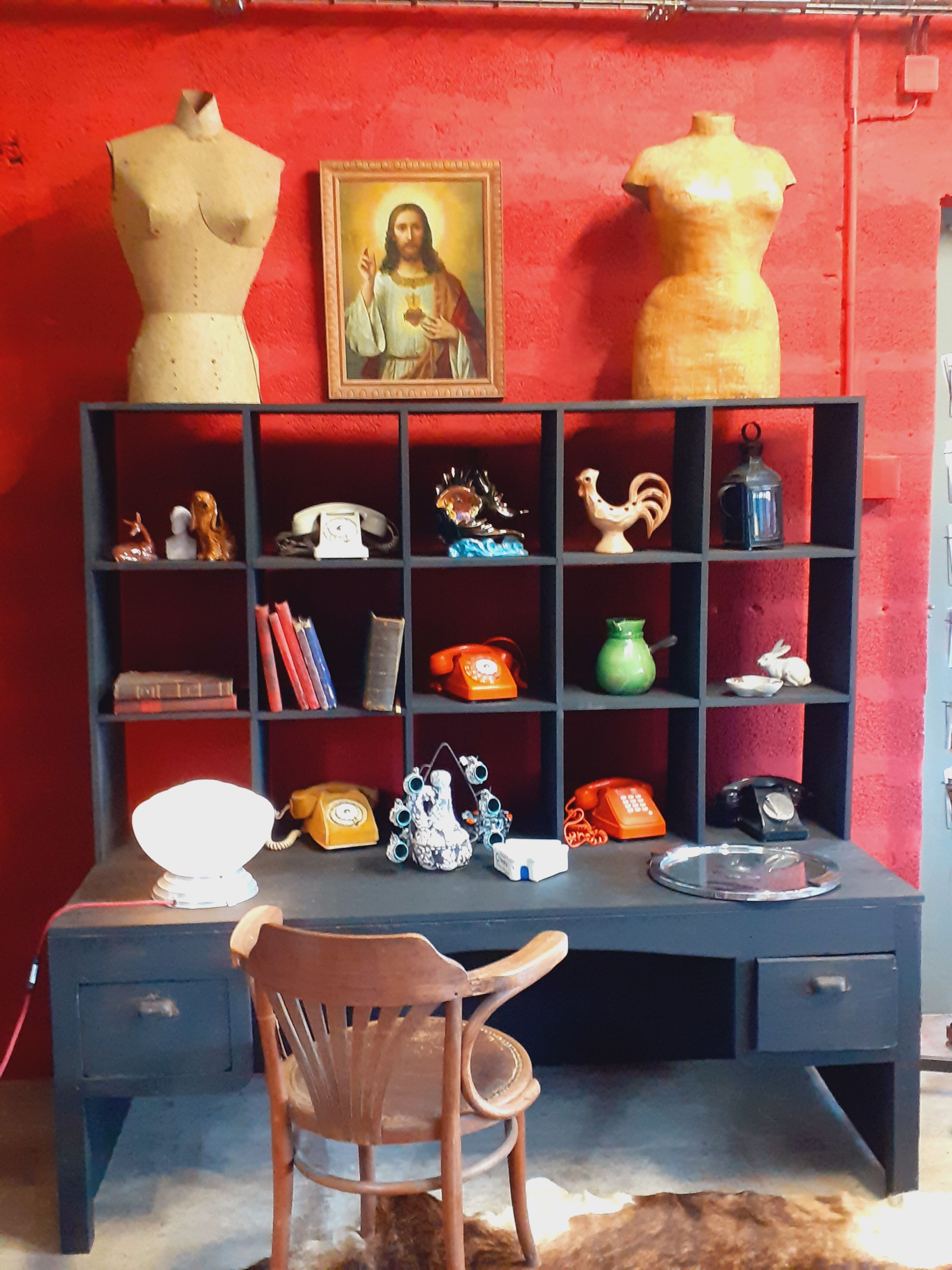 Wooden postal sorting office