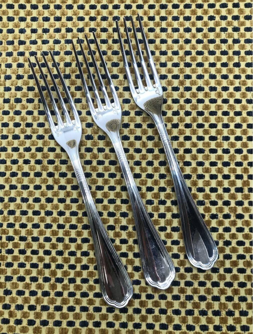 Set of 3 silver-plated dessert forks from Christofle and Spatours
