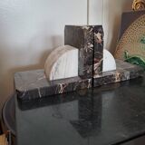 Pair of bookends. Made of marble. Art Deco.