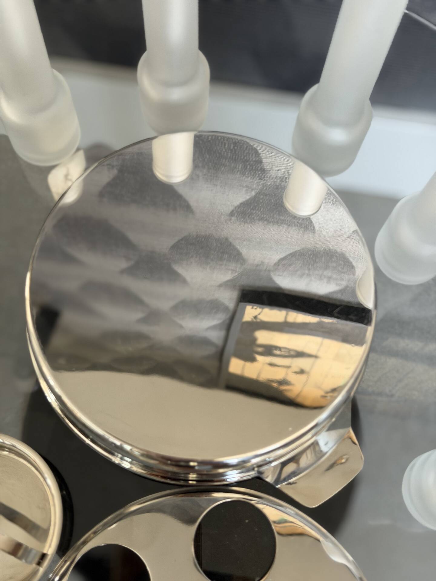 Service Vodka Caviar vintage 1970s – Complete with cooling tray.