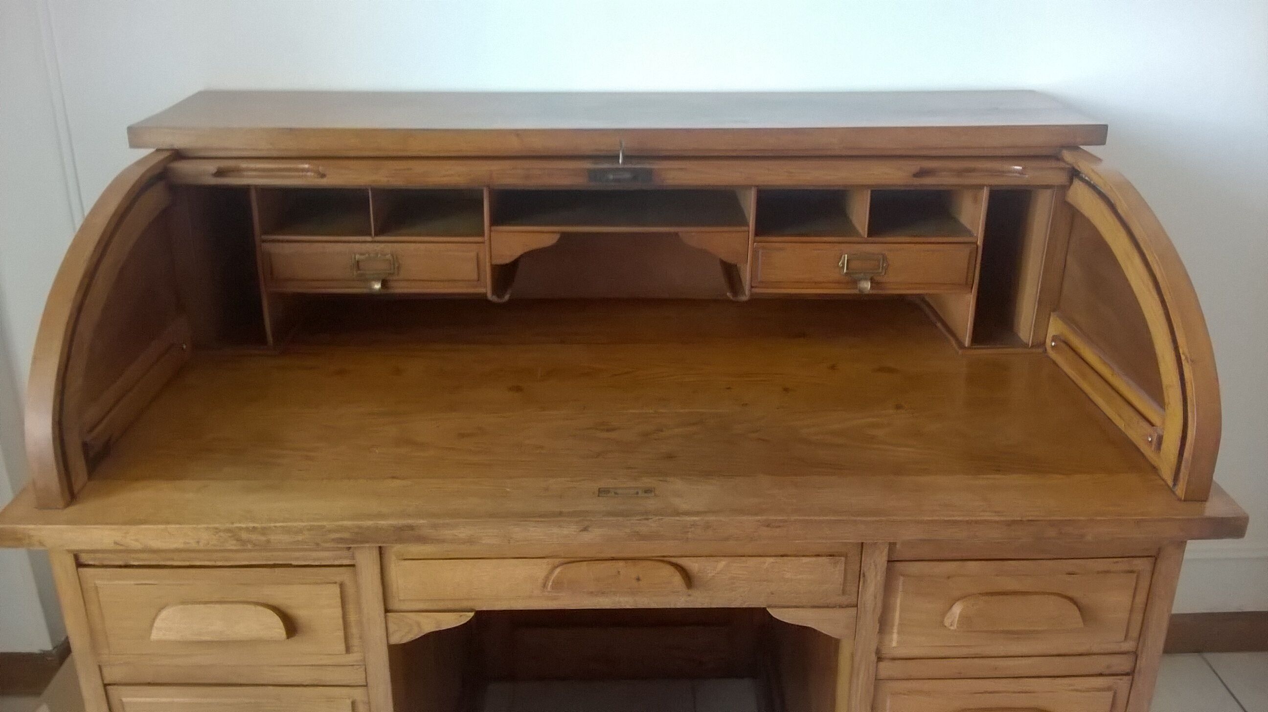 American desk with oak curtain