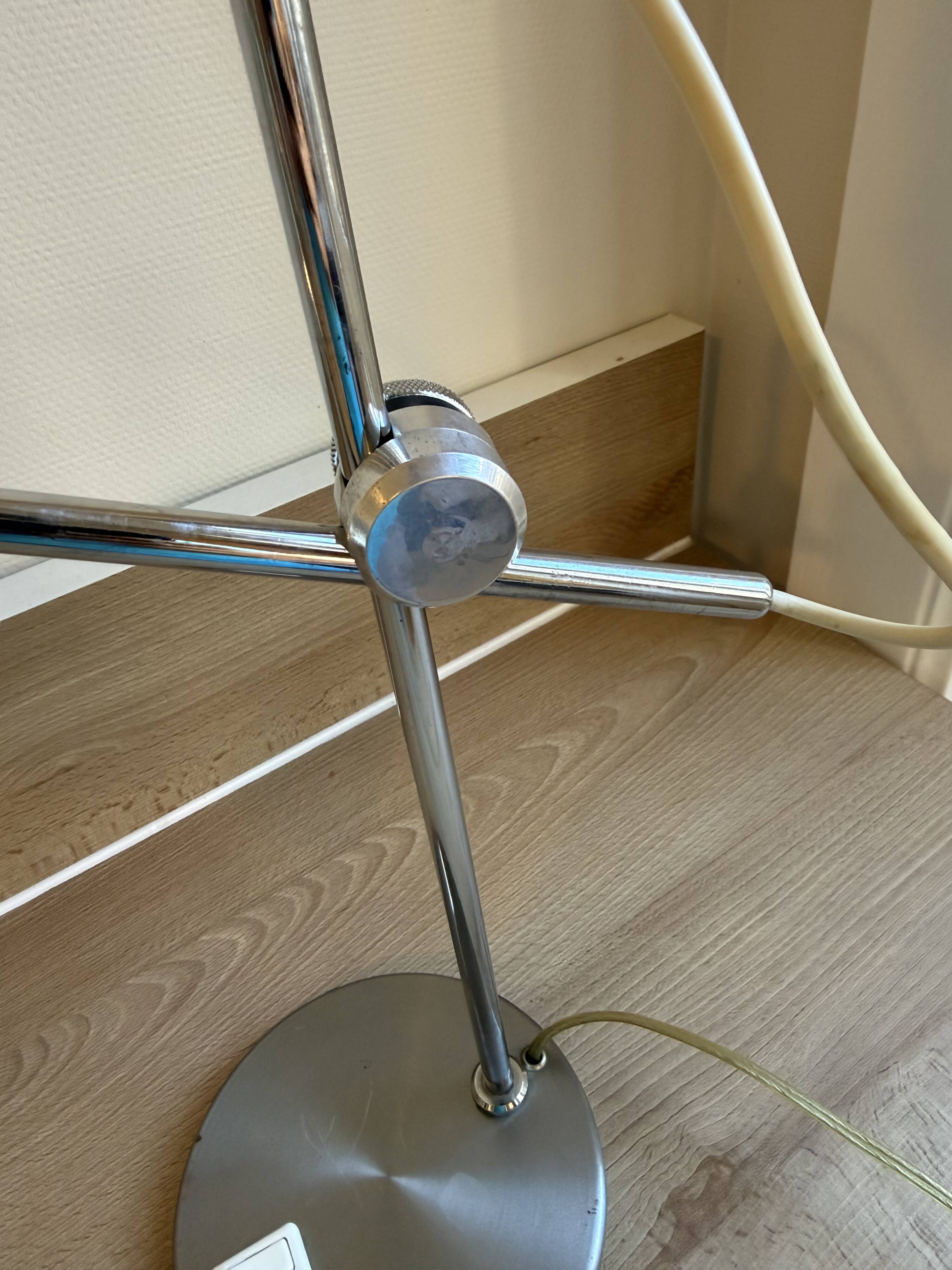 Lampe de Bureau Vintage à Bras Articulé – Métal Brossé & Chrome