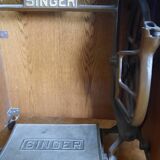 Machine à coudre meuble Singer