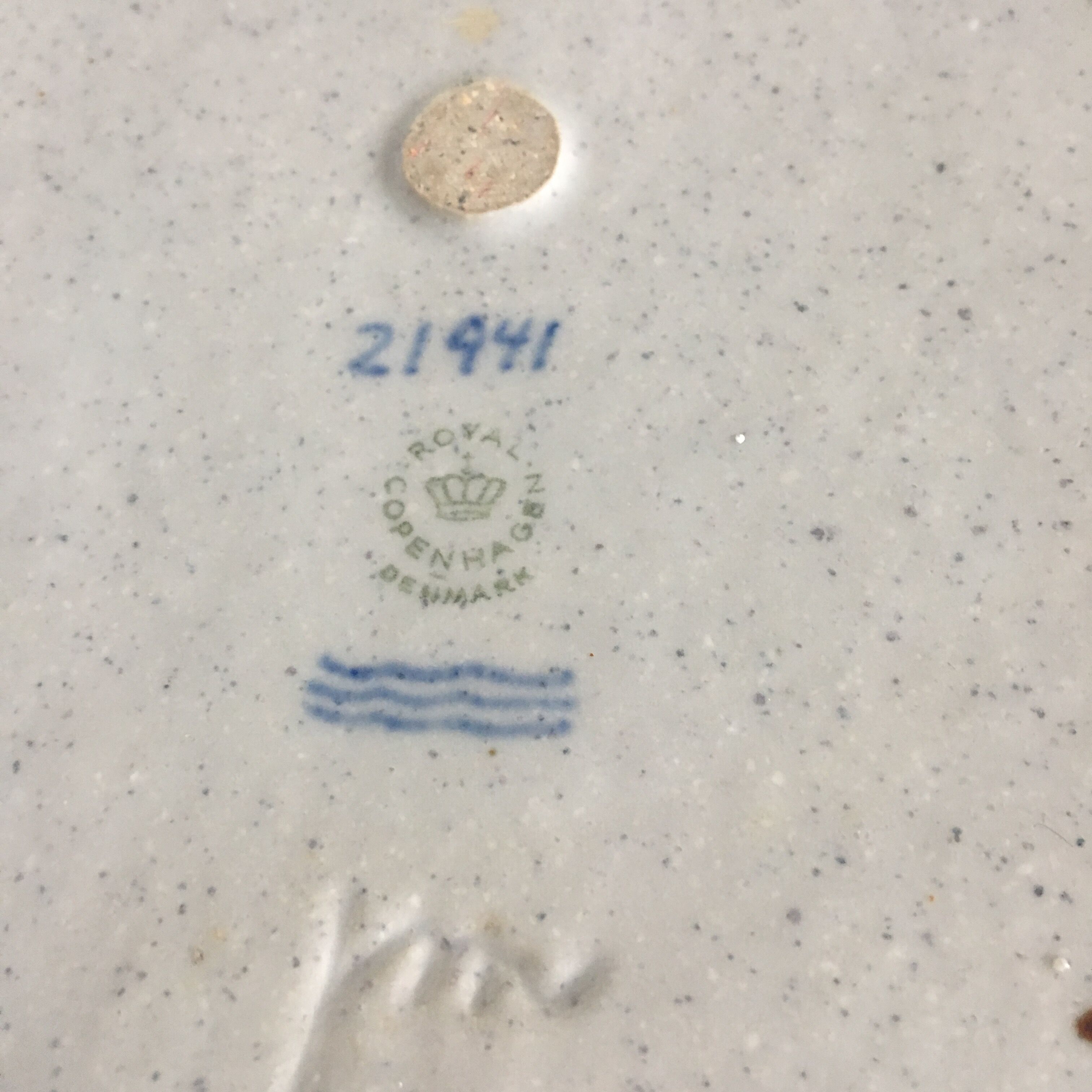 Plat en grès AA Royal Copenhague par Jorgen Mogensen No.21941