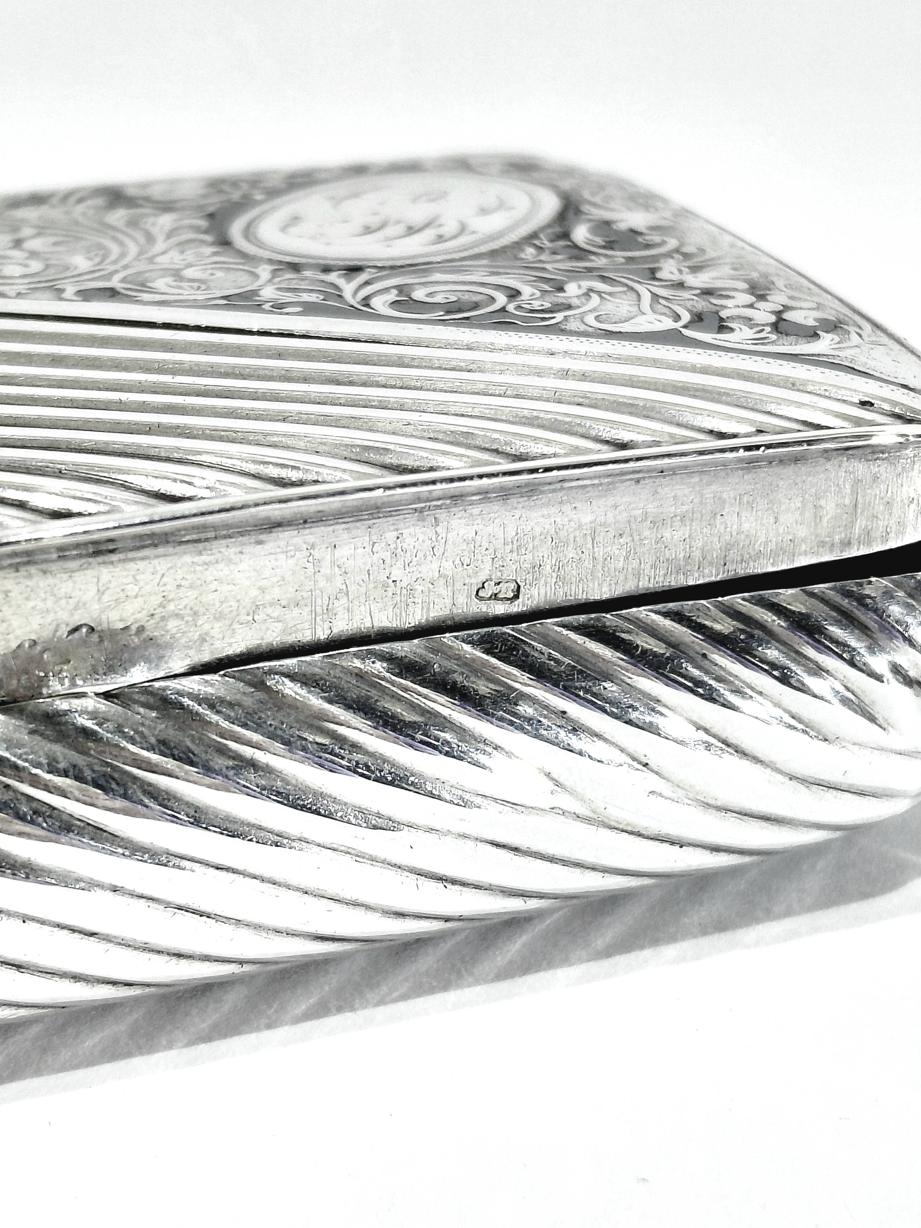 AUSTRIA - SILVER SNUFF BOX