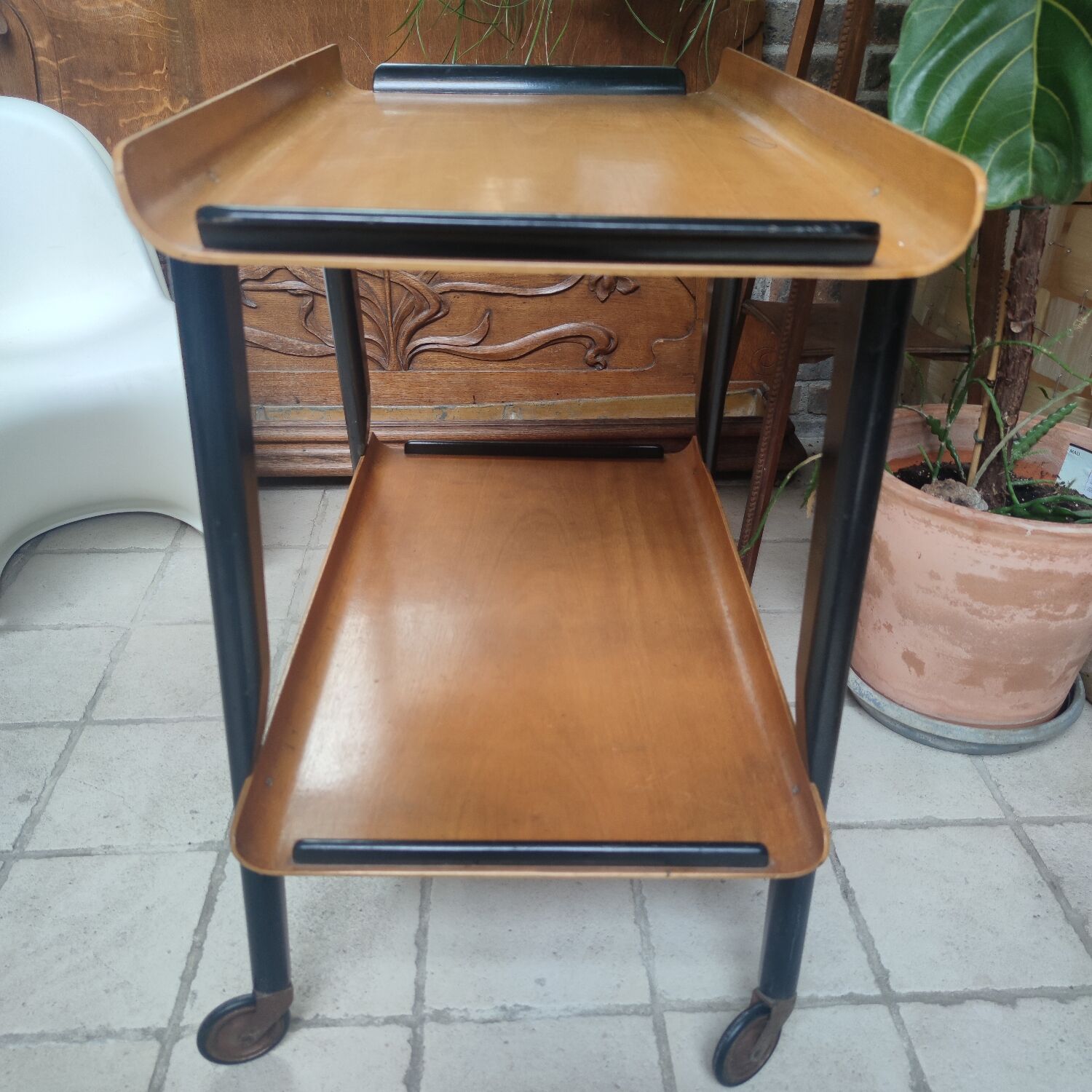 Vintage service 1950s