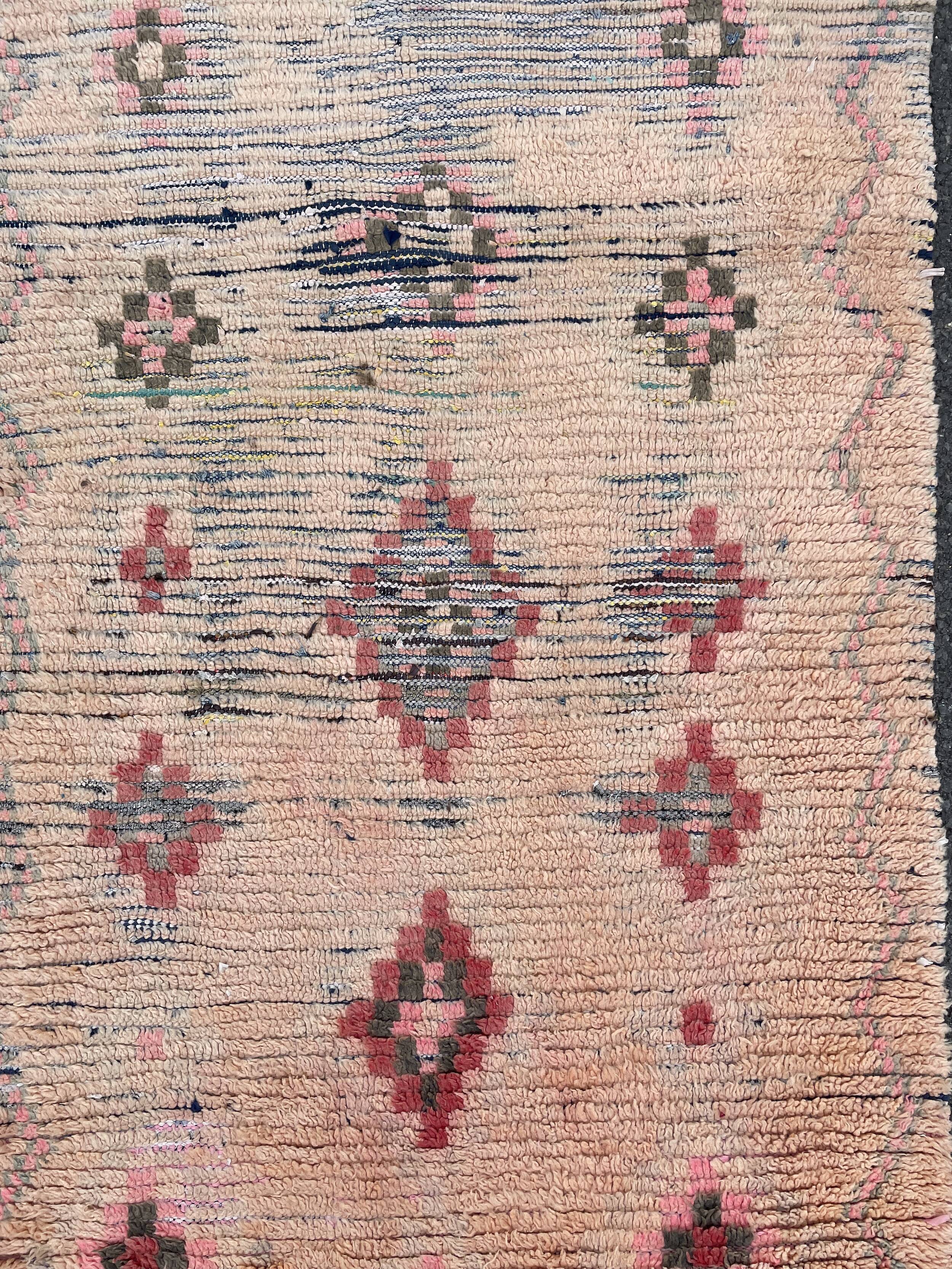 Berber rug Boujaad old 110x300 cm