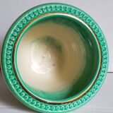 Ceramic pot cover in Art-Deco slurry
