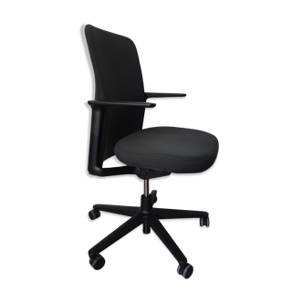 PACIFIC CHAIR