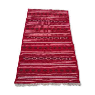 Tapis kilim rouge ethnique fait main 135x235cm